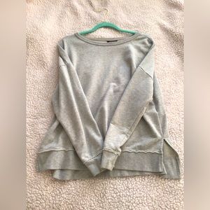 grey crewneck